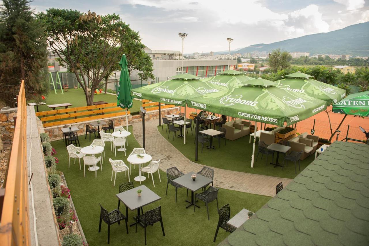 Evro Set Hotel Szkopje Kültér fotó